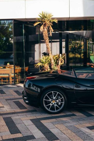 Ferrari California — photo 17