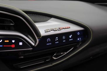 Ferrari SF90 Spider — photo 15