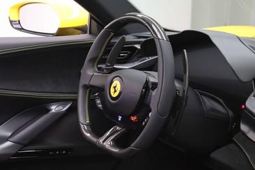 Ferrari SF90 Spider — photo 31