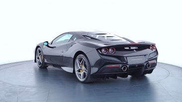 Ferrari F8 Tributo — photo 7