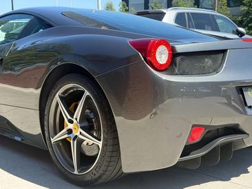 Ferrari 458 Italia — photo 15