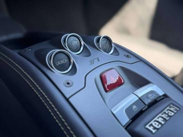 Ferrari 458 Italia — photo 27