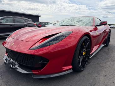 Ferrari 812 Superfast — photo 5