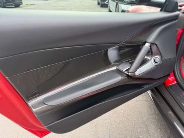 Ferrari 812 Superfast — photo 25