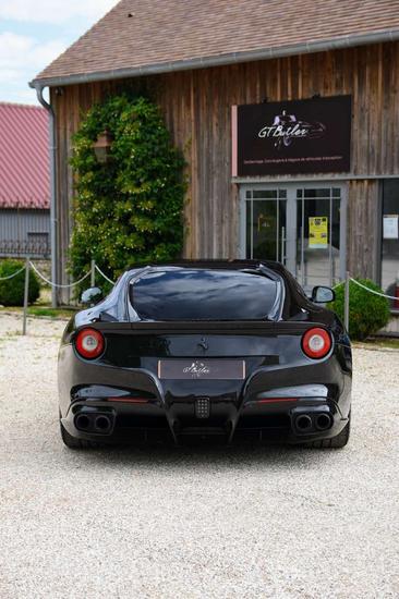 Ferrari F12 Berlinetta — photo 4