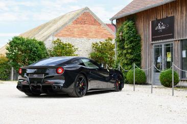 Ferrari F12 Berlinetta — photo 5