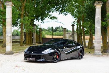 Ferrari F12 Berlinetta — photo 6