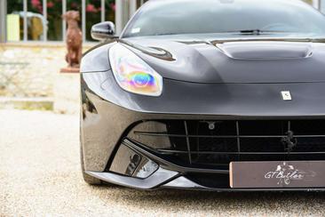 Ferrari F12 Berlinetta — photo 23