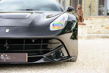 Ferrari F12 Berlinetta — photo 24