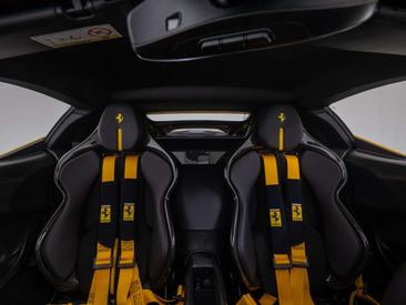 Ferrari SF90 Stradale — photo 10