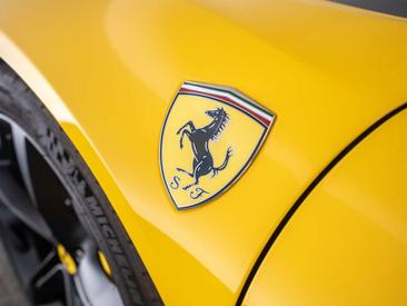 Ferrari SF90 Stradale — photo 13