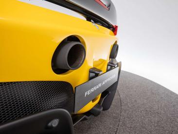 Ferrari SF90 Stradale — photo 19