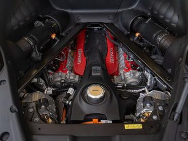 Ferrari SF90 Stradale — photo 20