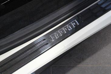 Ferrari 488 Spider — photo 19