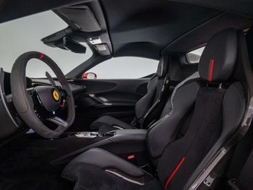 Ferrari SF90 Spider — photo 25