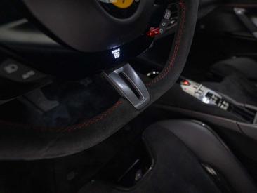 Ferrari SF90 Spider — photo 35