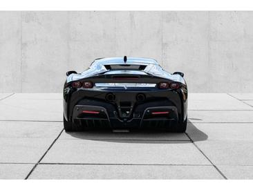Ferrari SF90 Stradale — photo 3