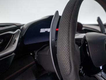Ferrari SF90 Spider — photo 36