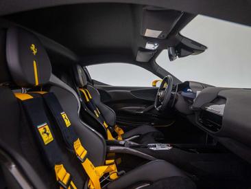 Ferrari SF90 Stradale — photo 41