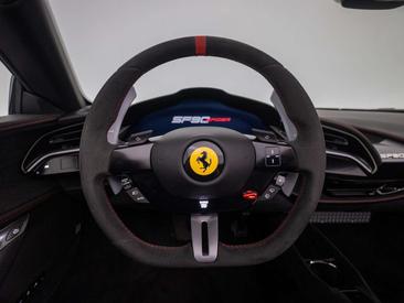 Ferrari SF90 Spider — photo 46