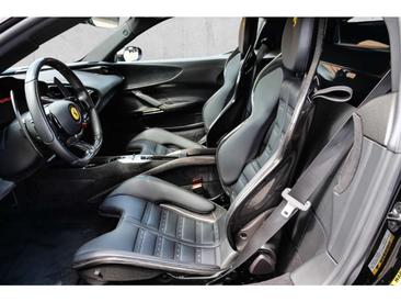Ferrari SF90 Stradale — photo 14