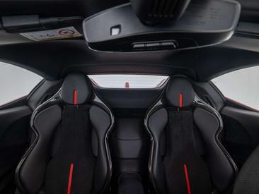 Ferrari SF90 Spider — photo 48