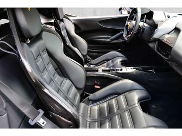 Ferrari SF90 Stradale — photo 17
