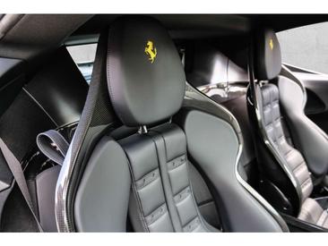 Ferrari SF90 Stradale — photo 18