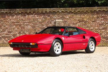 Ferrari 308 GTS — photo 12