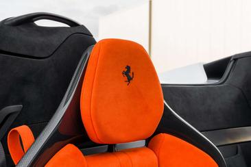 Ferrari SF90 Spider — photo 17