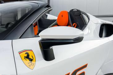 Ferrari SF90 Spider — photo 43