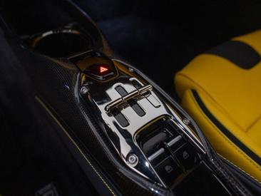 Ferrari SF90 Stradale — photo 26