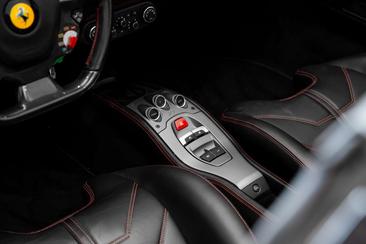 Ferrari 458 Spider — photo 12