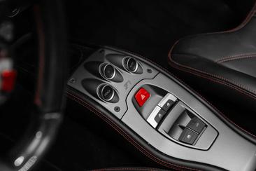 Ferrari 458 Spider — photo 13
