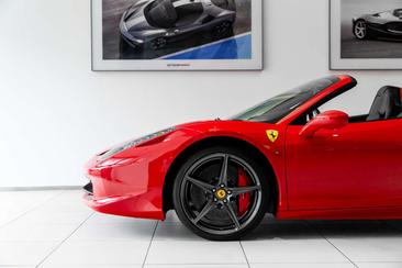 Ferrari 458 Spider — photo 20