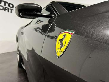 Ferrari 812 Superfast — photo 12