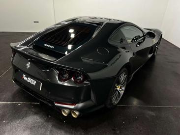 Ferrari 812 Superfast — photo 15