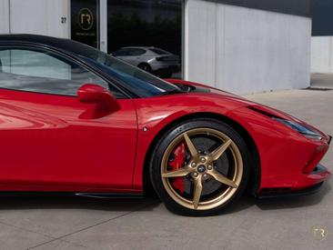 Ferrari F8 Tributo — photo 13