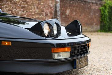 Ferrari Testarossa — photo 11