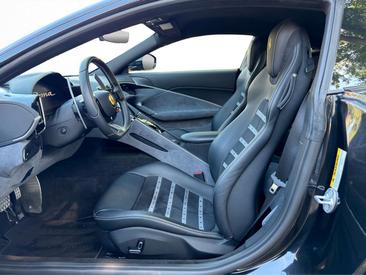 Ferrari Roma — photo 10