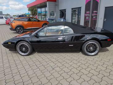 Ferrari Mondial — photo 3