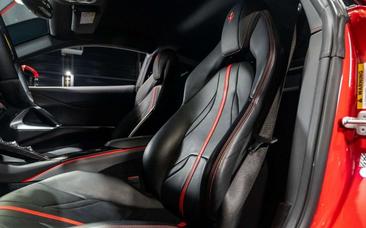 Ferrari 812 Superfast — photo 11