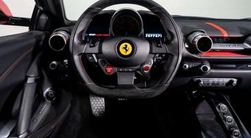 Ferrari 812 Superfast — photo 17