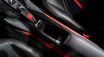 Ferrari 812 Superfast — photo 27