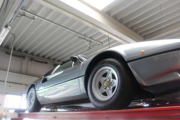 Ferrari 308 GTS — photo 14