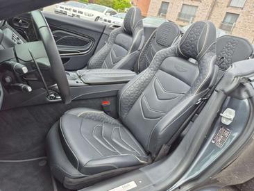 Aston Martin DBS Volante 5.2 V12 — photo 12