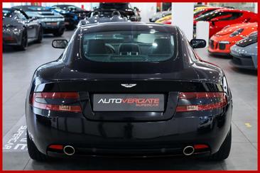 Aston Martin DB9 Coupe Touchtronic — photo 6