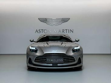 Aston Martin DB12 Coupé — photo 2