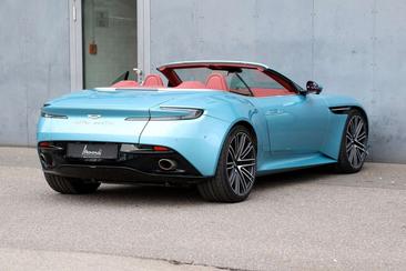 Aston Martin DB12 Volante Non Identifiée — photo 10