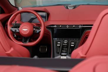 Aston Martin DB12 Volante Non Identifiée — photo 18